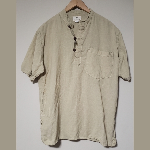 Ark Imports Men's khaki shirt. 100% cotton. Made in Nepal - Picture 1 of 6